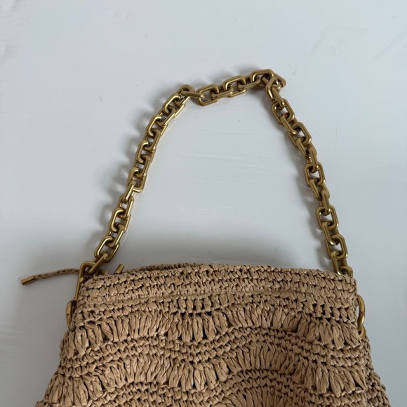 Zara Rafia Woven Beachy Bag with Gold-Toned Chain - Picture 6 of 11